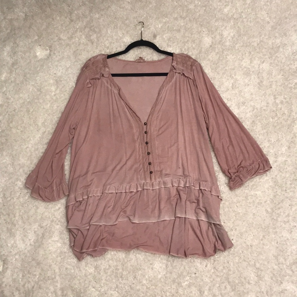 Rose colored comfortable shirt.